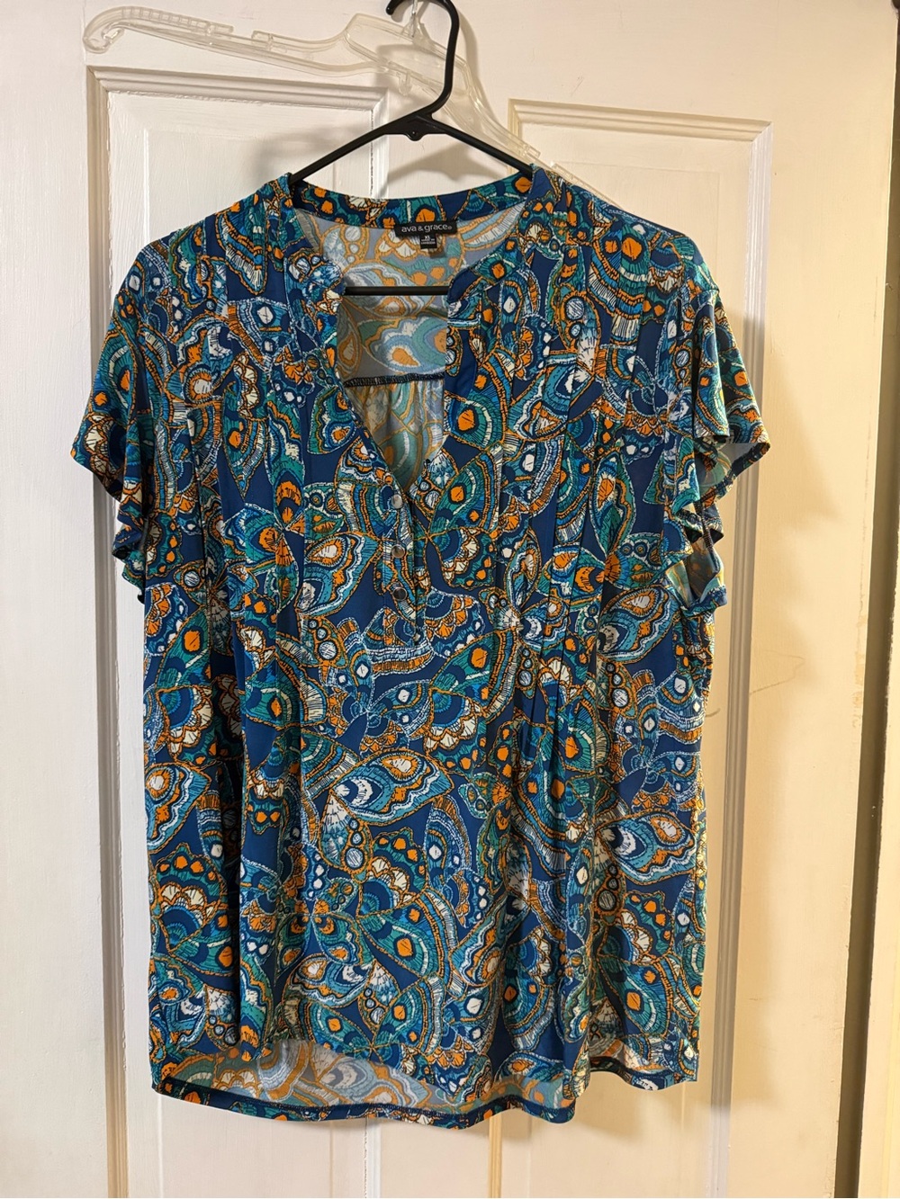 Source Unknown Blue Paisley V-Neck Blouse with Teal and Orange Accents